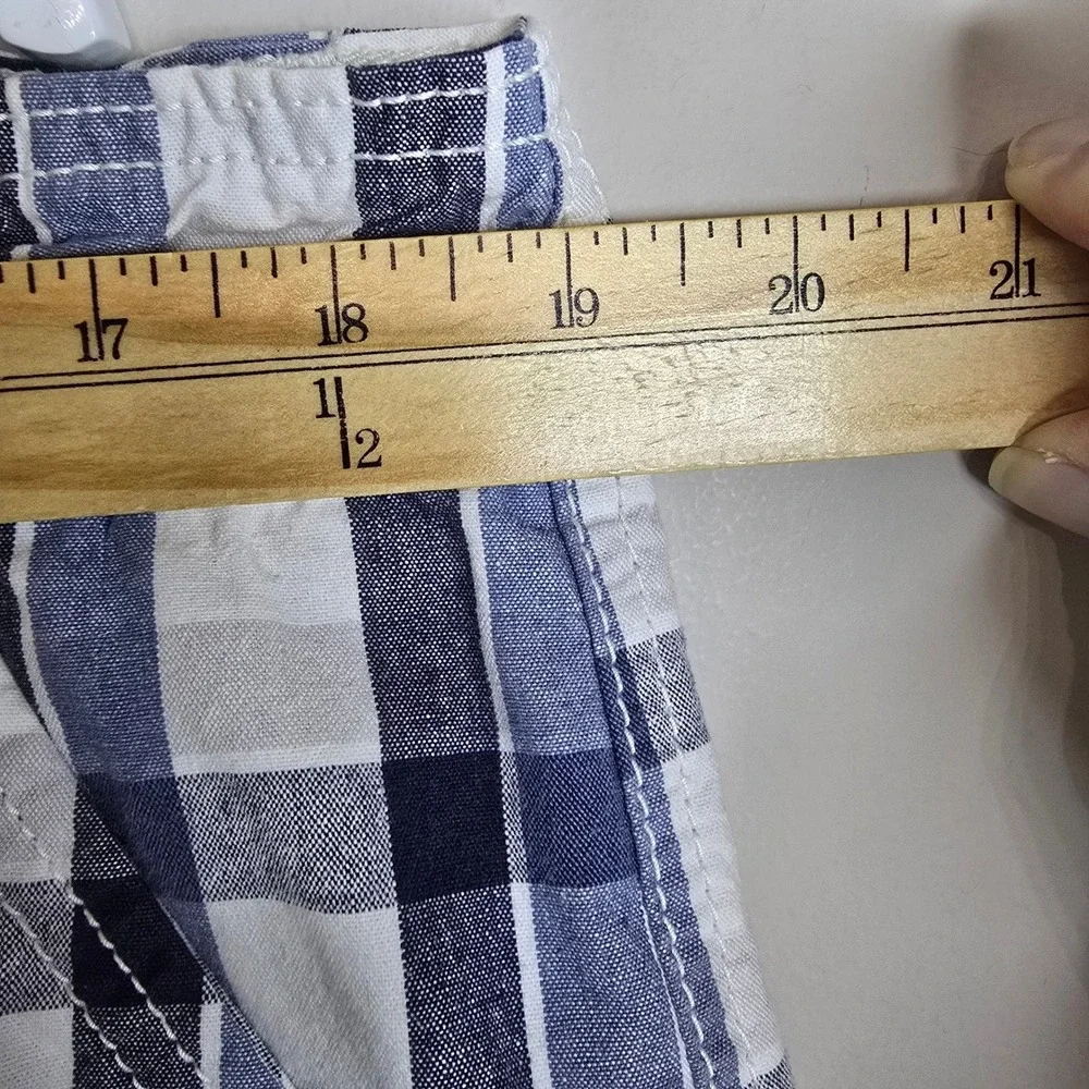 Levis‎ Mens Size 38 Blue White Plaid Cargo Shorts Cotton Relaxed Fit Utility